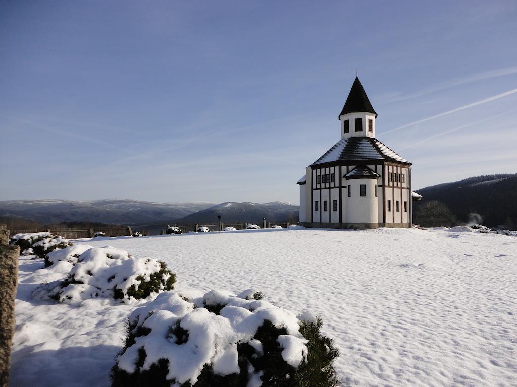 Penzion Zrzka Корженов Экстерьер фото